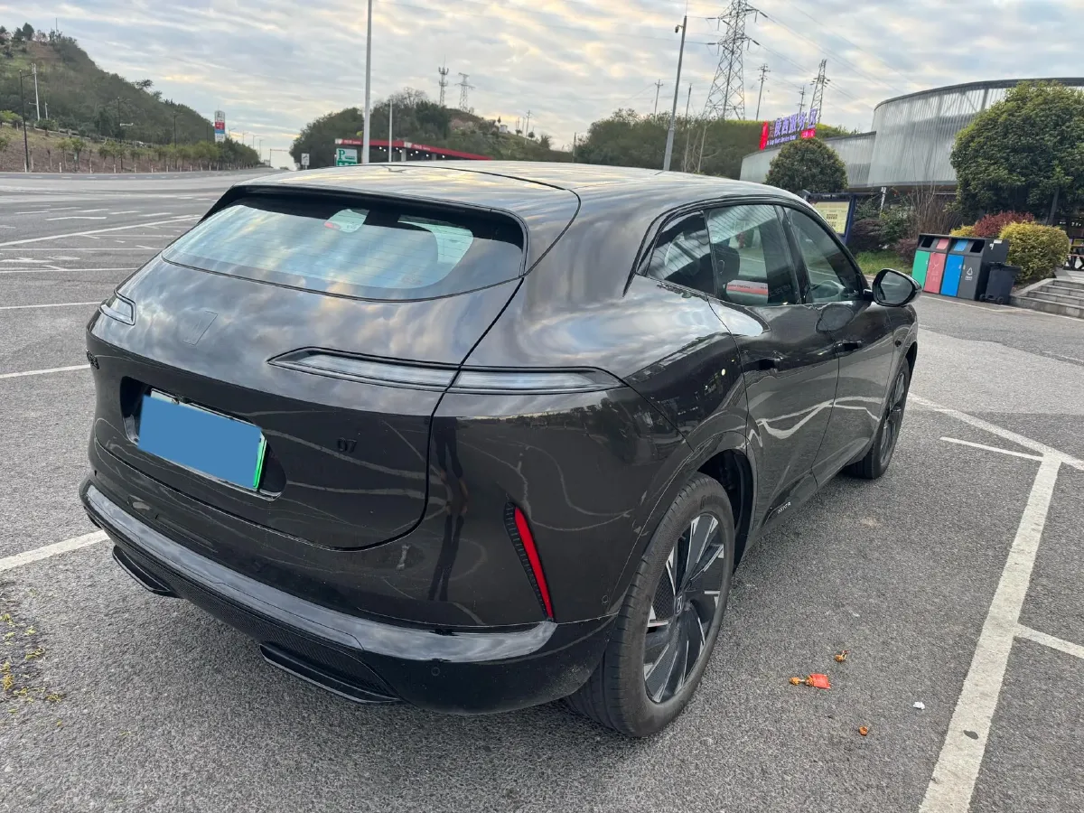 2024 Avatr 07 BEV 82.16KWH,autocango,china used car exporter,china ev exporter,chinese used car exporter,chinese used ev exporter