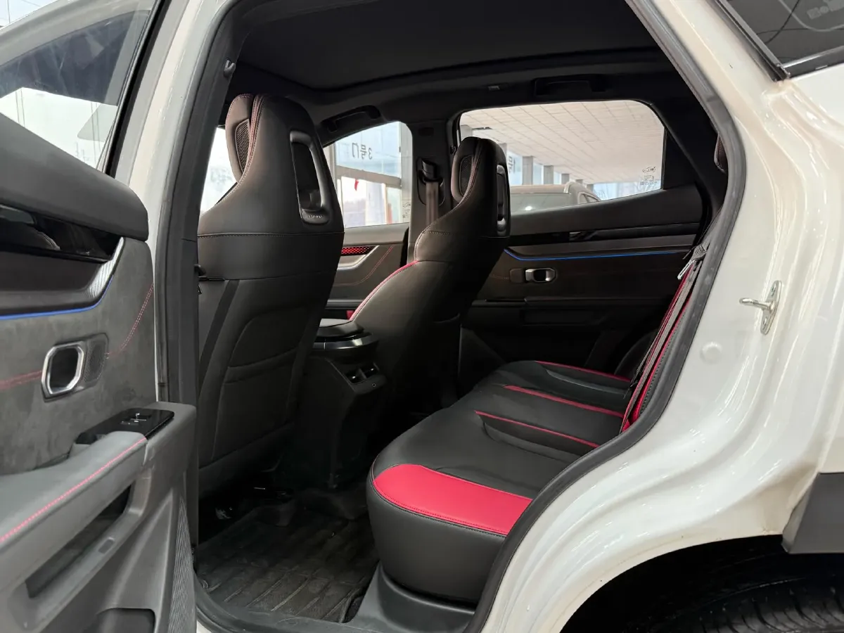 2022 Jetour DASHING 1.6T 197HP L4 7DCT,autocango,china used car exporter,china ev exporter,chinese used car exporter,chinese used ev exporter