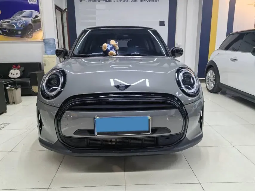 2023 MINI MINI 1.5T 136HP L3 7DCT,autocango,china used car exporter,china ev exporter,chinese used car exporter,chinese used ev exporter
