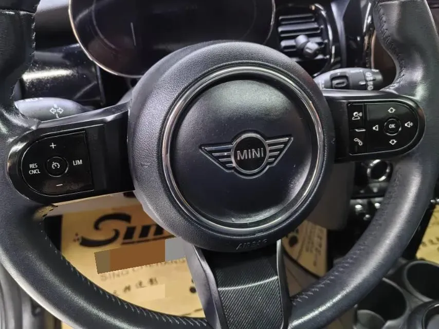 2023 MINI MINI 1.5T 136HP L3 7DCT,autocango,china used car exporter,china ev exporter,chinese used car exporter,chinese used ev exporter