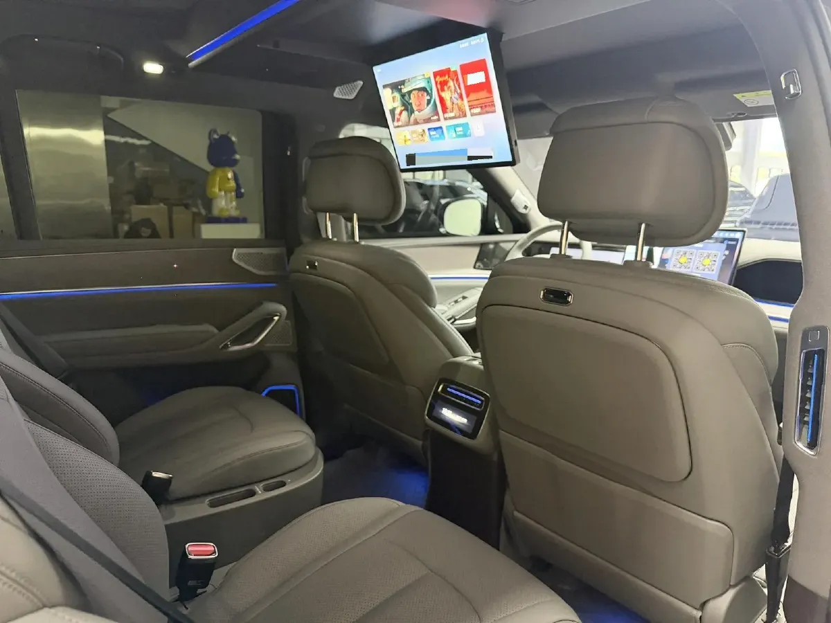 2025 Denza DenzaN9 2.0T 207HP L4 E-CVT PHEV,autocango,china used car exporter,china ev exporter,chinese used car exporter,chinese used ev exporter