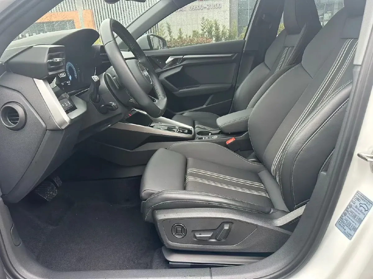 2023 Audi A3 1.4T 150HP L4 7DCT,autocango,china used car exporter,china ev exporter,chinese used car exporter,chinese used ev exporter