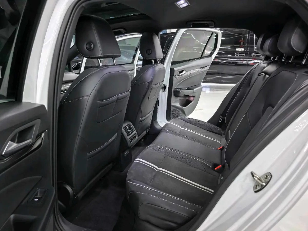 2021 Volkswagen Golf 1.4T 150HP L4 7DCT,autocango,china used car exporter,china ev exporter,chinese used car exporter,chinese used ev exporter