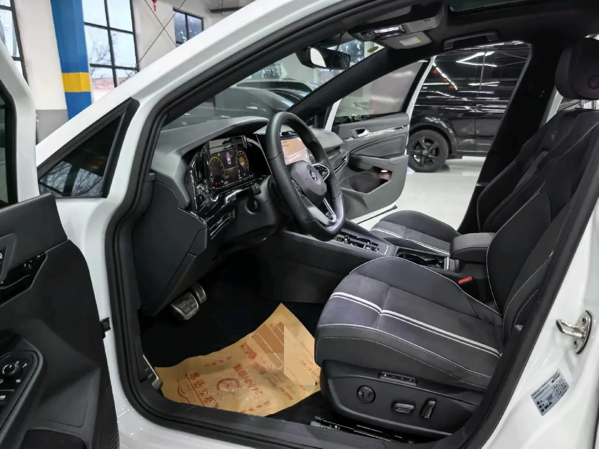 2021 Volkswagen Golf 1.4T 150HP L4 7DCT,autocango,china used car exporter,china ev exporter,chinese used car exporter,chinese used ev exporter