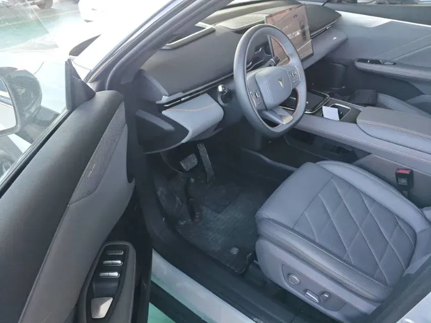 2025 ChangAn QiYuan A07 BEV 56.1KWH,autocango,china used car exporter,china ev exporter,chinese used car exporter,chinese used ev exporter