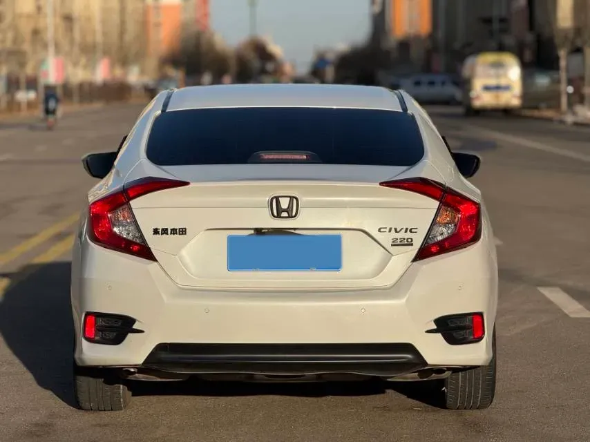 2019 Honda Civic 1.5T 177HP L4 CVT,autocango,china used car exporter,china ev exporter,chinese used car exporter,chinese used ev exporter