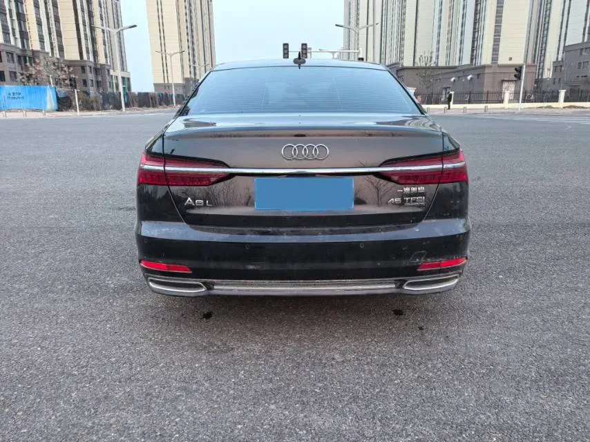 2021 Audi A6L 2.0T 224HP L4 7DCT,autocango,china used car exporter,china ev exporter,chinese used car exporter,chinese used ev exporter