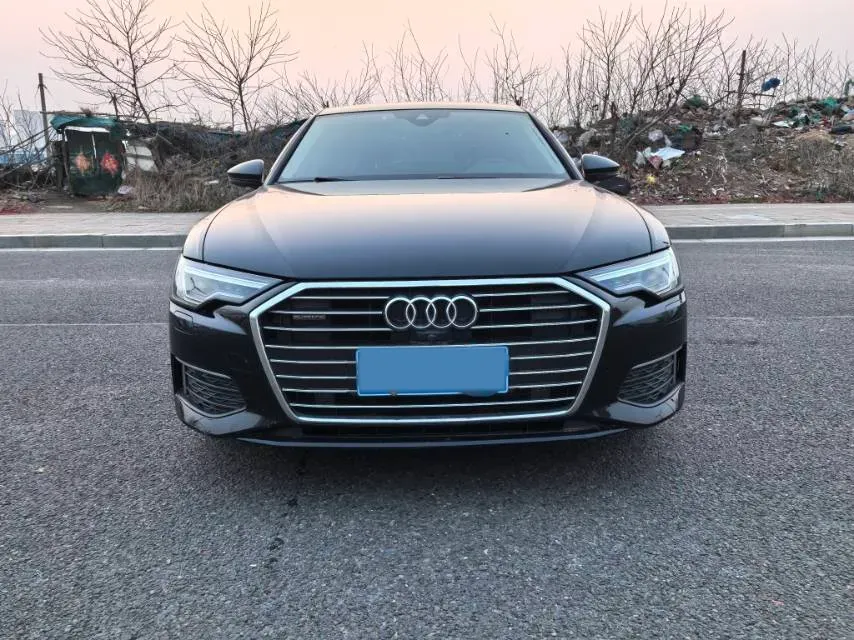 2021 Audi A6L 2.0T 224HP L4 7DCT,autocango,china used car exporter,china ev exporter,chinese used car exporter,chinese used ev exporter
