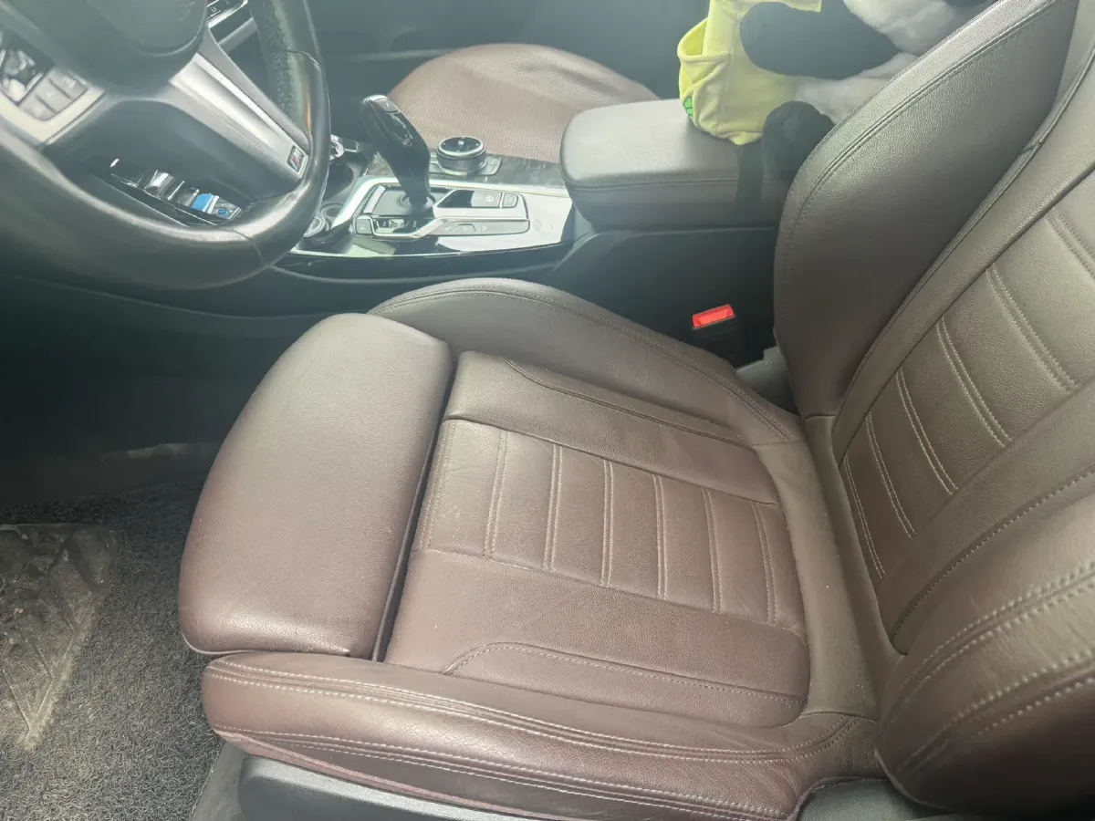 2020 BMW X3 2.0T 252HP L4 8AT,autocango,china used car exporter,china ev exporter,chinese used car exporter,chinese used ev exporter