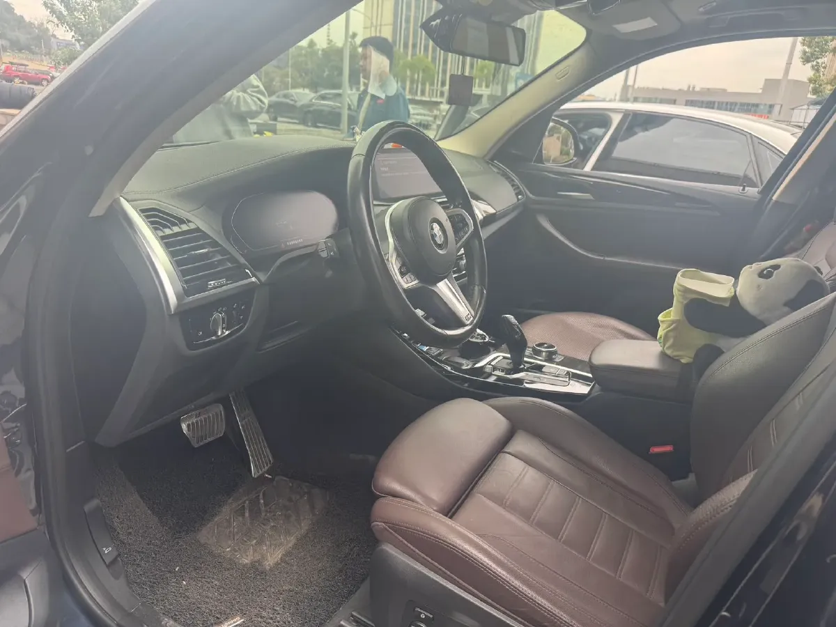 2020 BMW X3 2.0T 252HP L4 8AT,autocango,china used car exporter,china ev exporter,chinese used car exporter,chinese used ev exporter