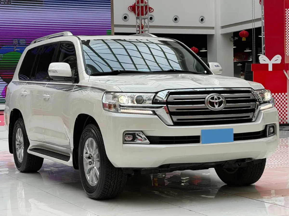 2019 Chevrolet Trax 1.0T 125HP L3 6AT,autocango,china used car exporter,china ev exporter,chinese used car exporter,chinese used ev exporter