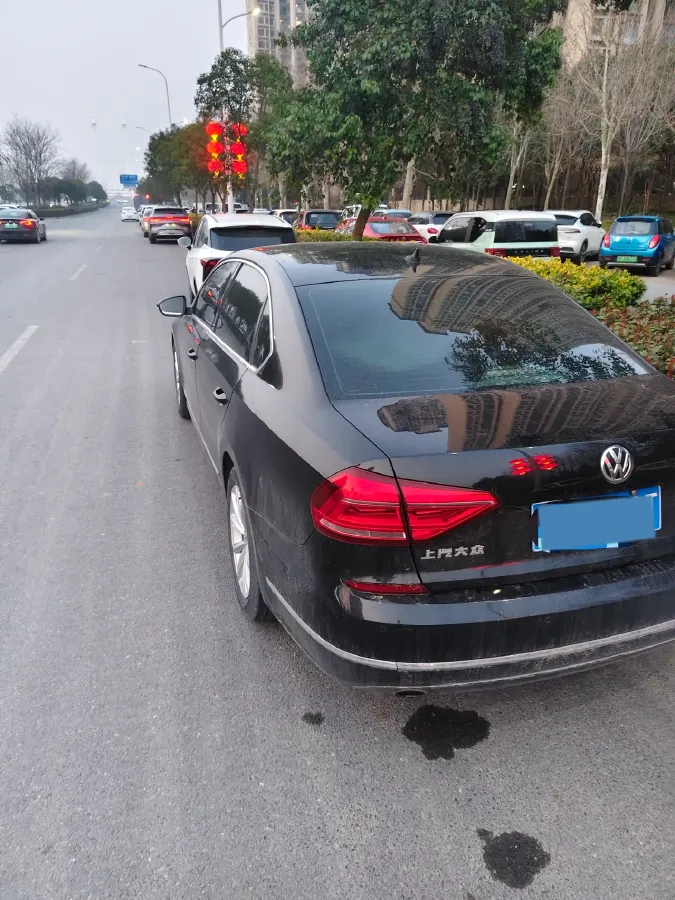 2017 Volkswagen Passat 1.8T 180HP L4 7DCT,autocango,china used car exporter,china ev exporter,chinese used car exporter,chinese used ev exporter