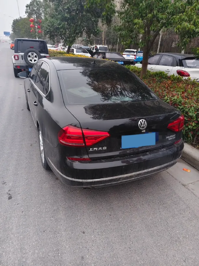 2017 Volkswagen Passat 1.8T 180HP L4 7DCT,autocango,china used car exporter,china ev exporter,chinese used car exporter,chinese used ev exporter