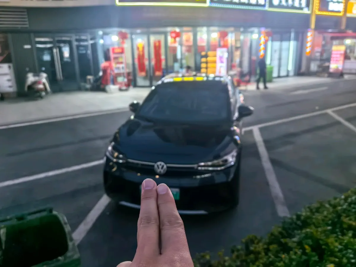 2022 Chevrolet Menlo BEV 61.1KWH,autocango,china used car exporter,china ev exporter,chinese used car exporter,chinese used ev exporter