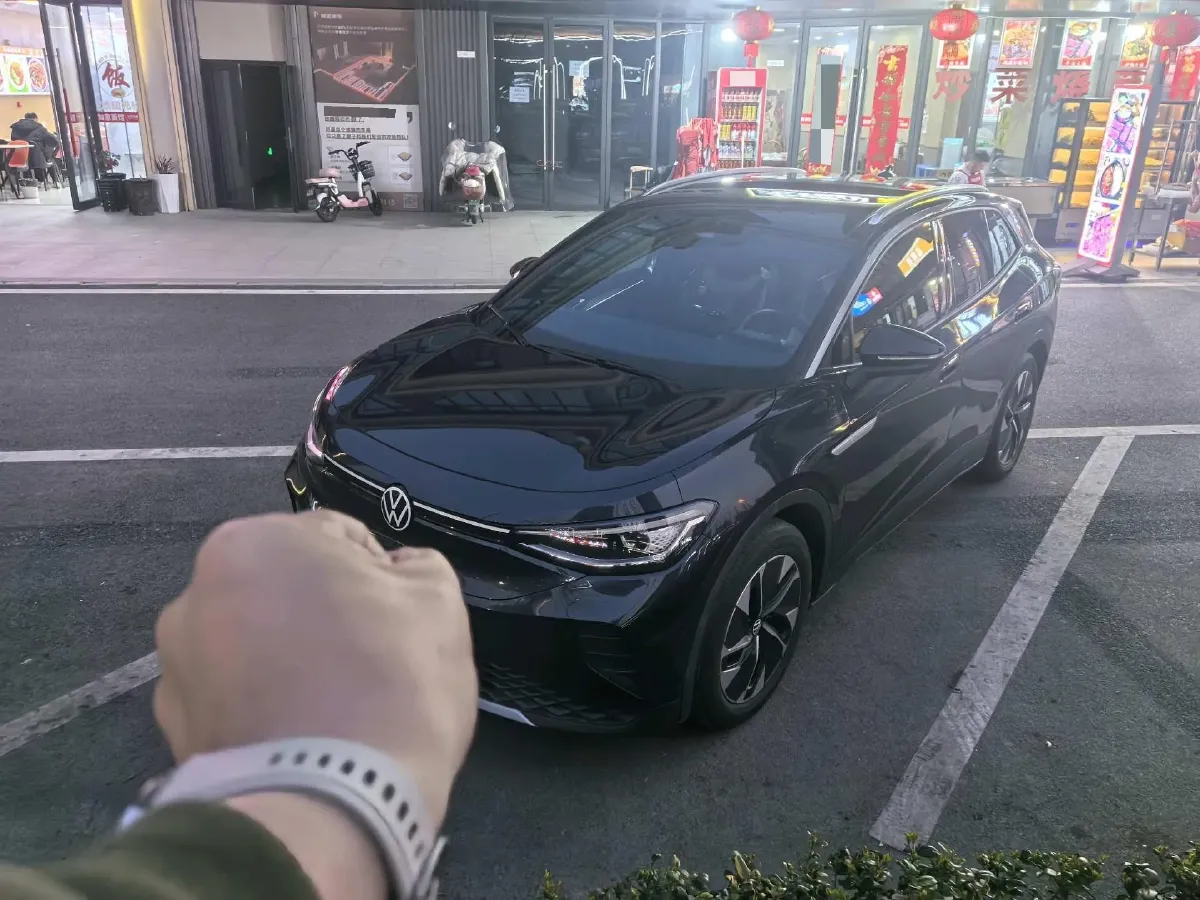 2022 Chevrolet Menlo BEV 61.1KWH,autocango,china used car exporter,china ev exporter,chinese used car exporter,chinese used ev exporter