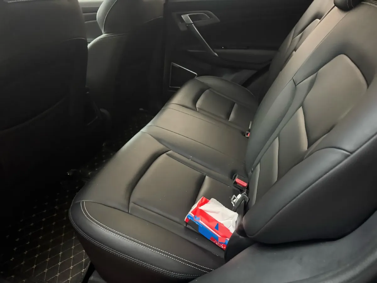 2021 Geely JiaJi 1.8T 184HP L4 7DCT,autocango,china used car exporter,china ev exporter,chinese used car exporter,chinese used ev exporter