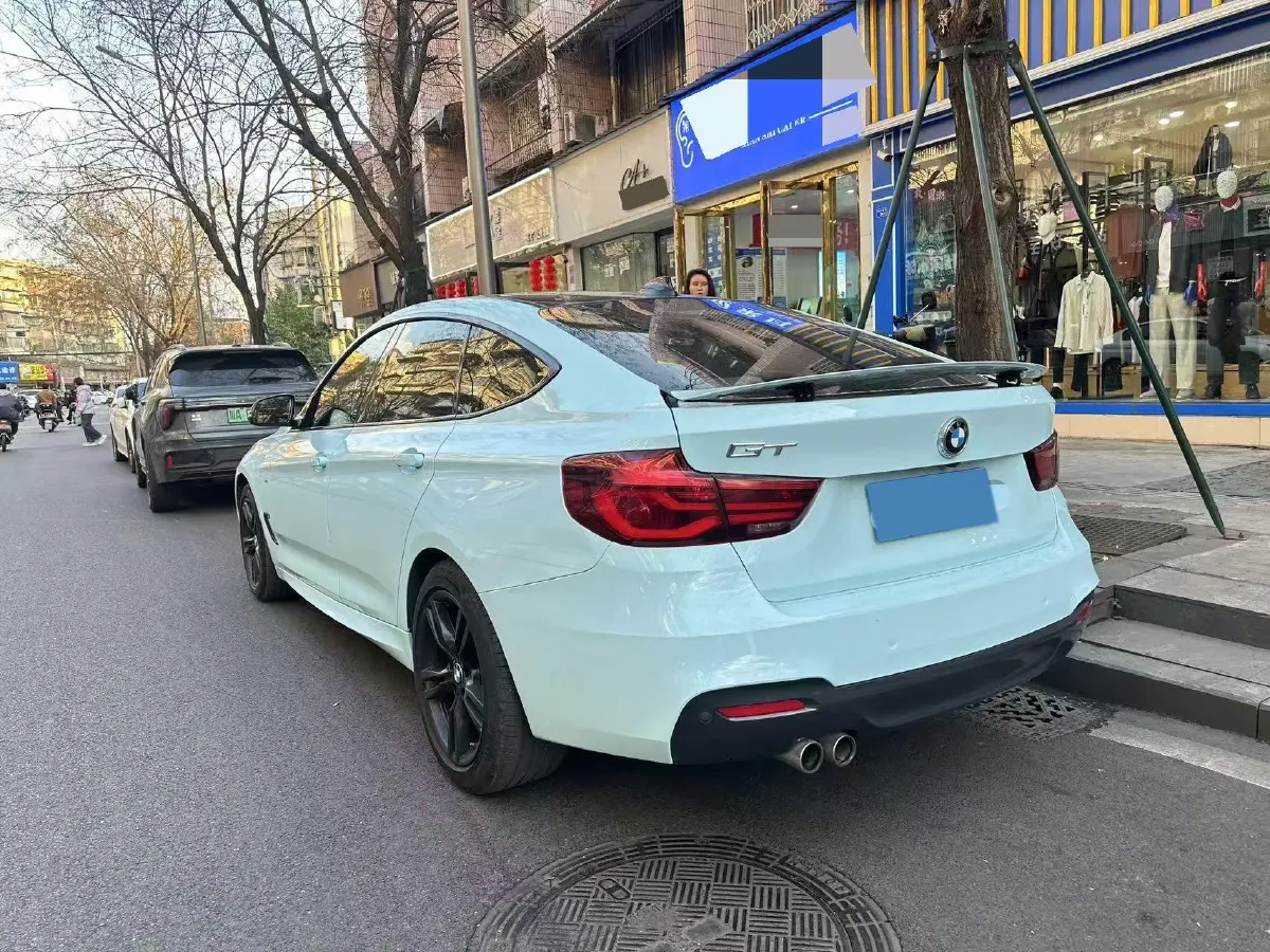 2019 BMW 3 Series GT 2.0T 184HP L4 8AT,autocango,china used car exporter,china ev exporter,chinese used car exporter,chinese used ev exporter