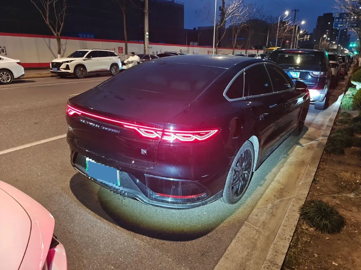 2024 BYD Han BEV 60.48KWH,autocango,china used car exporter,china ev exporter,chinese used car exporter,chinese used ev exporter