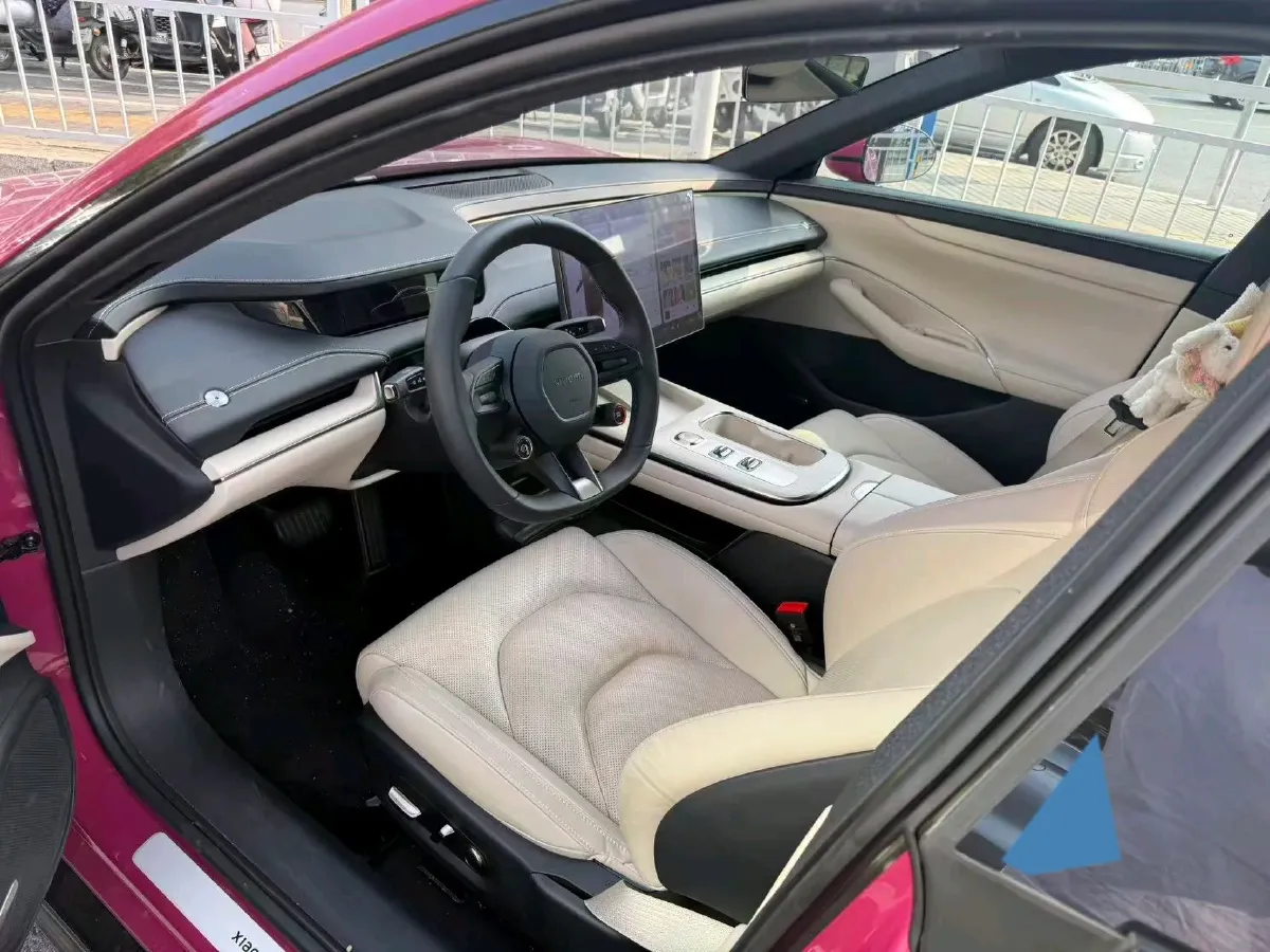 2024 MI SU7 BEV 73.6KWH,autocango,china used car exporter,china ev exporter,chinese used car exporter,chinese used ev exporter