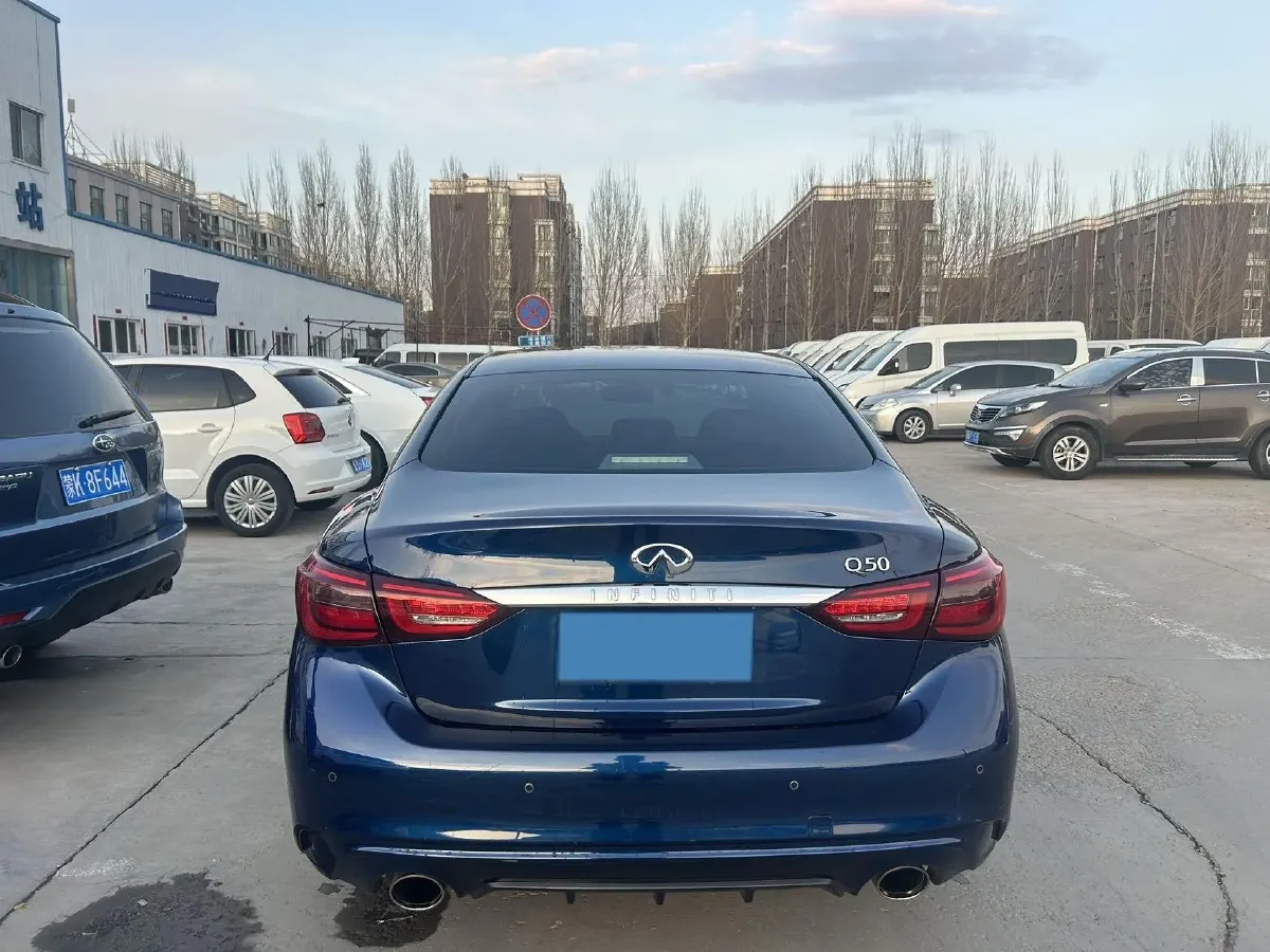 2018 Jeep Grand Commander 2.0T 265HP L4 9AT,autocango,china used car exporter,china ev exporter,chinese used car exporter,chinese used ev exporter