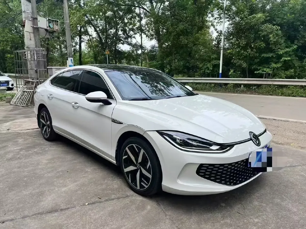2023 Volkswagen Lamando 1.4T 150HP L4 7DCT,autocango,china used car exporter,china ev exporter,chinese used car exporter,chinese used ev exporter