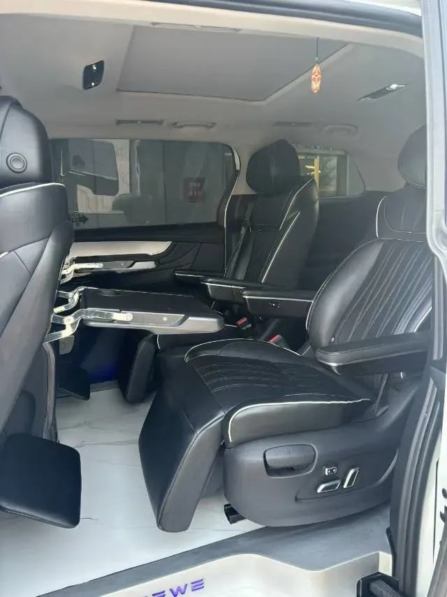 2021 Roewe iMAX8 2.0T 234HP L4 8AT,autocango,china used car exporter,china ev exporter,chinese used car exporter,chinese used ev exporter