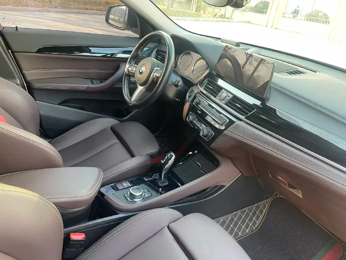 2023 BMW X2 2.0T 178HP L4 7DCT,autocango,china used car exporter,china ev exporter,chinese used car exporter,chinese used ev exporter