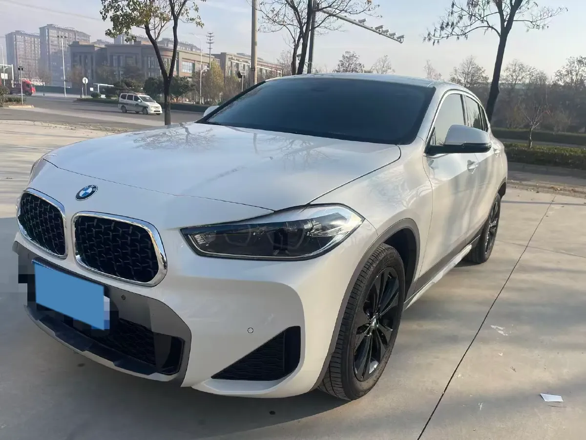 2023 BMW X2 2.0T 178HP L4 7DCT,autocango,china used car exporter,china ev exporter,chinese used car exporter,chinese used ev exporter