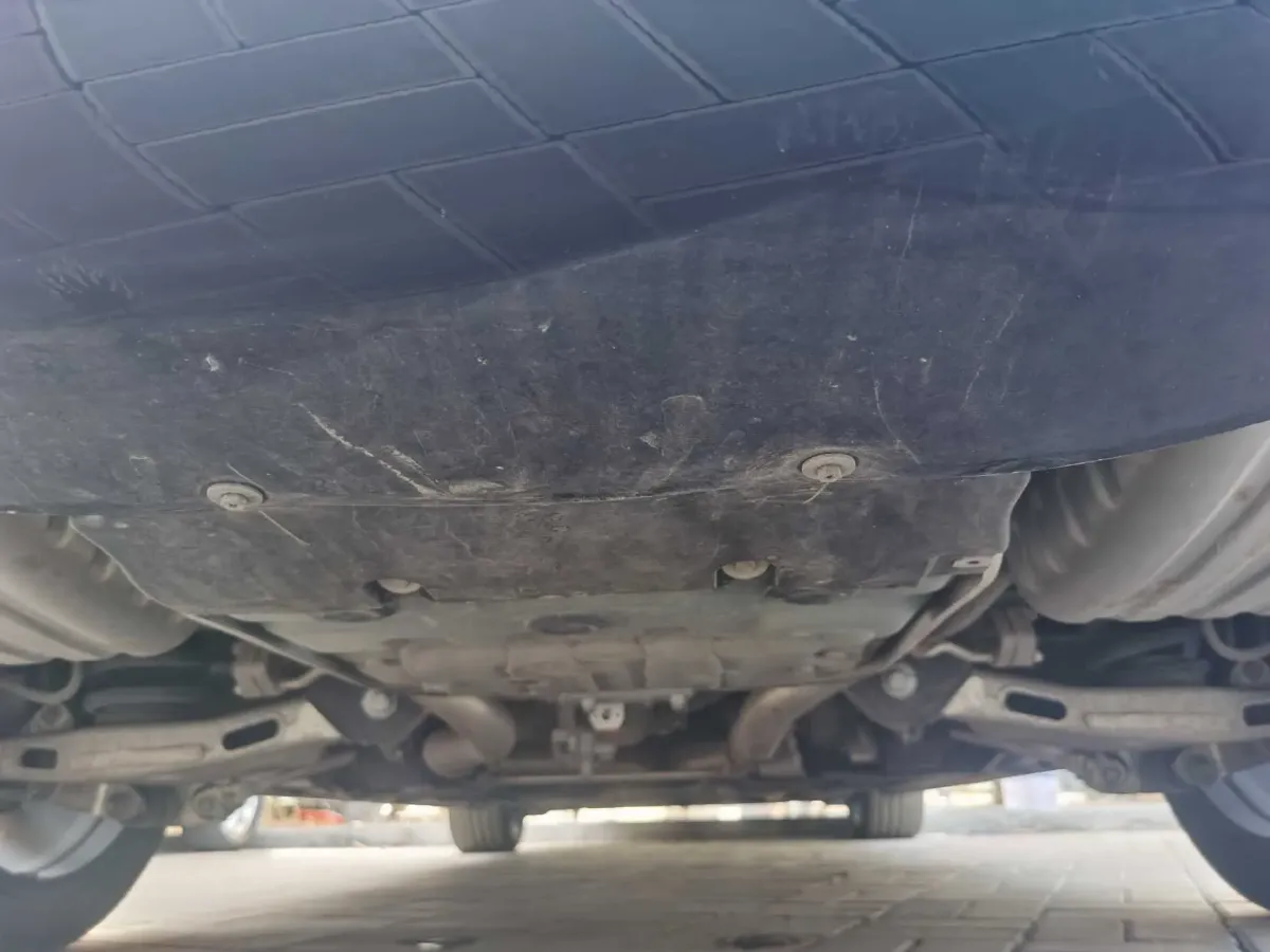 2022 Jaguar XFL 2.0T 250HP L4 8AT,autocango,china used car exporter,china ev exporter,chinese used car exporter,chinese used ev exporter