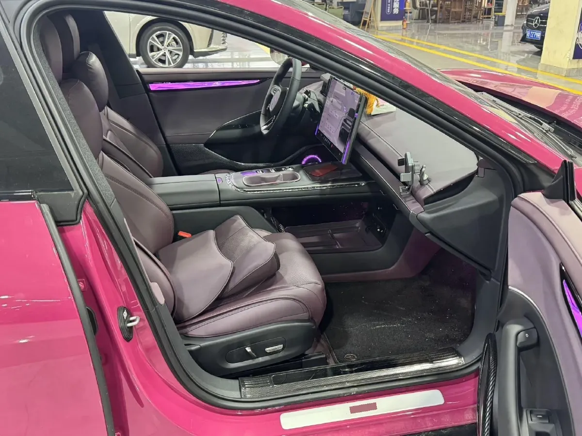 2024 MI SU7 BEV 94.3KWH,autocango,china used car exporter,china ev exporter,chinese used car exporter,chinese used ev exporter