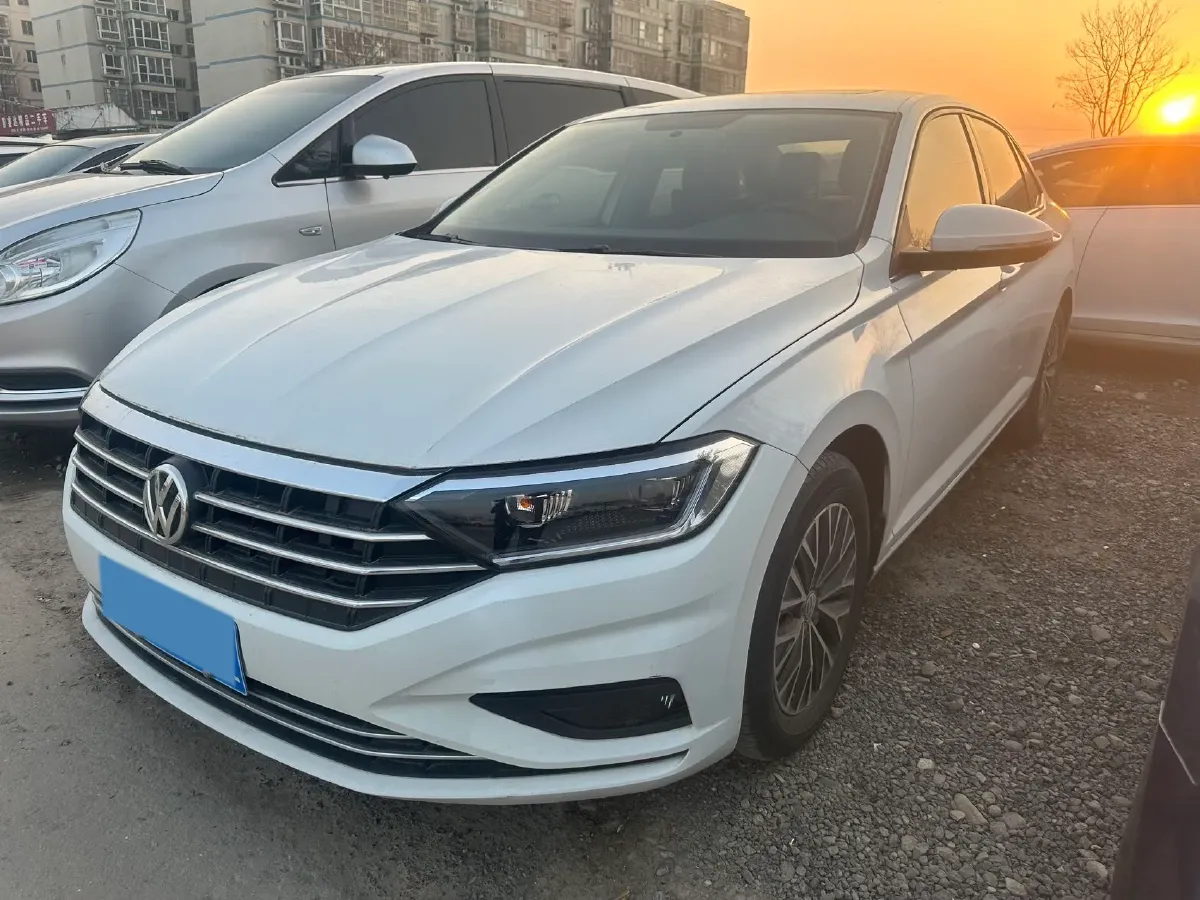 2019 Volkswagen Sagitar 1.2T 116HP L4 5MT,autocango,china used car exporter,china ev exporter,chinese used car exporter,chinese used ev exporter