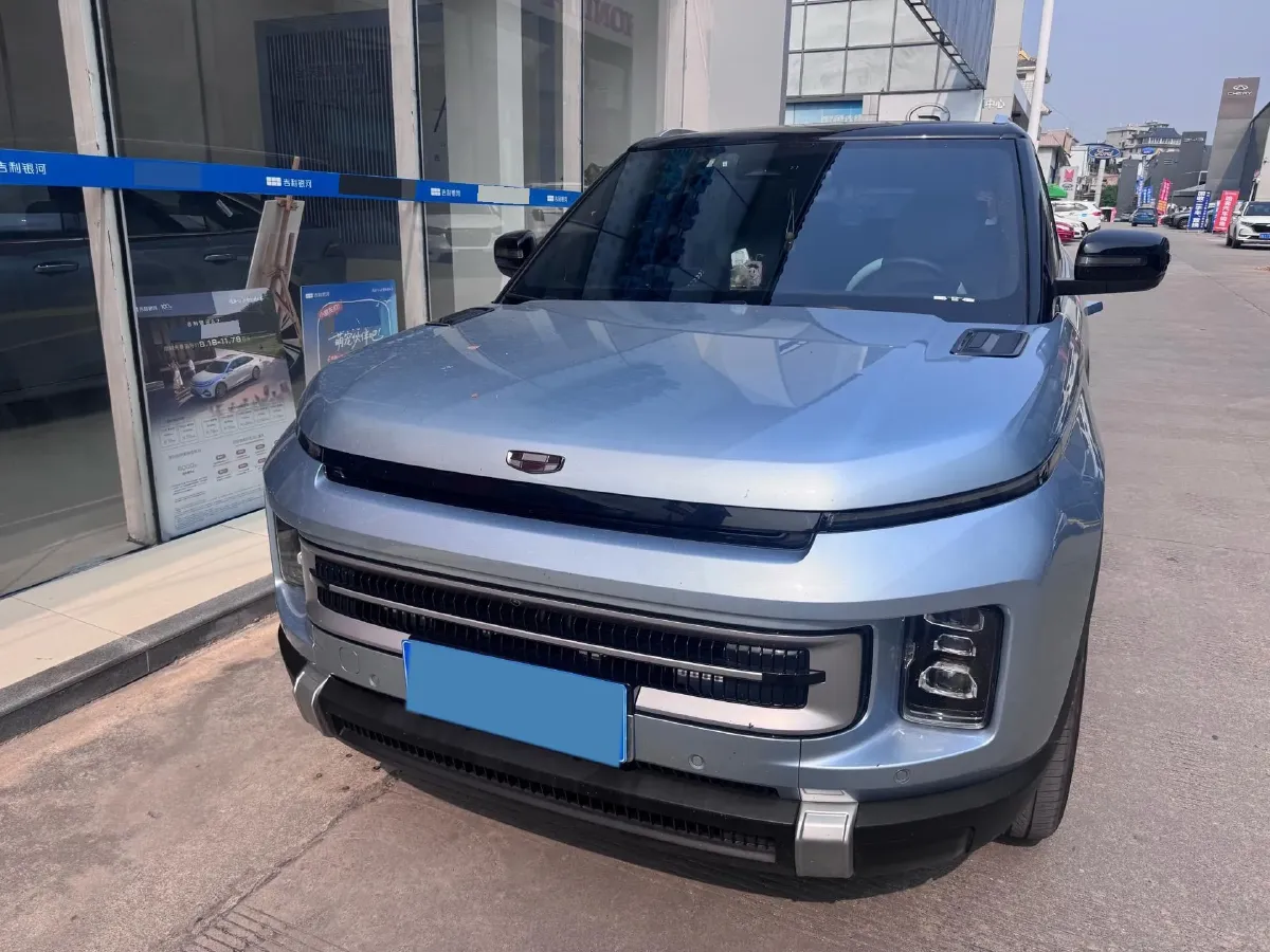2023 Geely ICON 1.5T 181HP L4 7DCT,autocango,china used car exporter,china ev exporter,chinese used car exporter,chinese used ev exporter