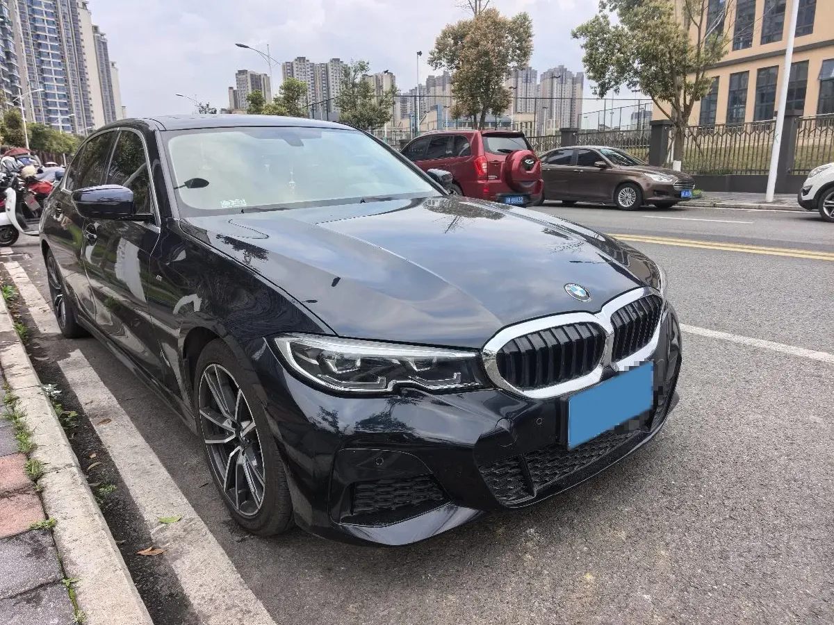 2020 BMW 3 Series 2.0T 156HP L4 8AT,autocango,china used car exporter,china ev exporter,chinese used car exporter,chinese used ev exporter