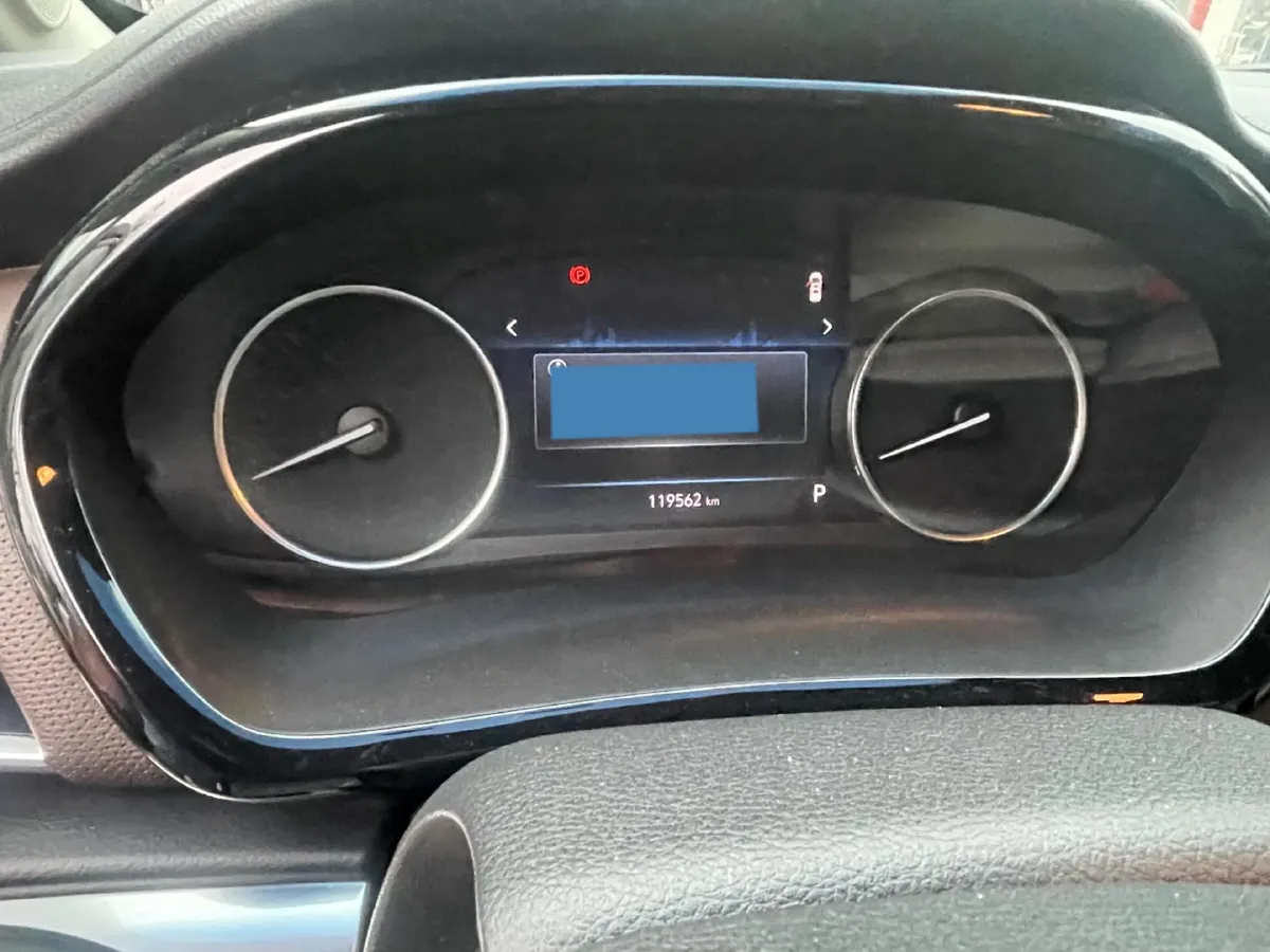 2022 Buick GL8 2.0T 237HP L4 9AT,autocango,china used car exporter,china ev exporter,chinese used car exporter,chinese used ev exporter