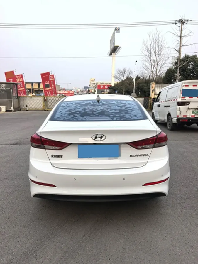 2020 Hyundai Elantra 1.5L 115HP L4 CVT,autocango,china used car exporter,china ev exporter,chinese used car exporter,chinese used ev exporter