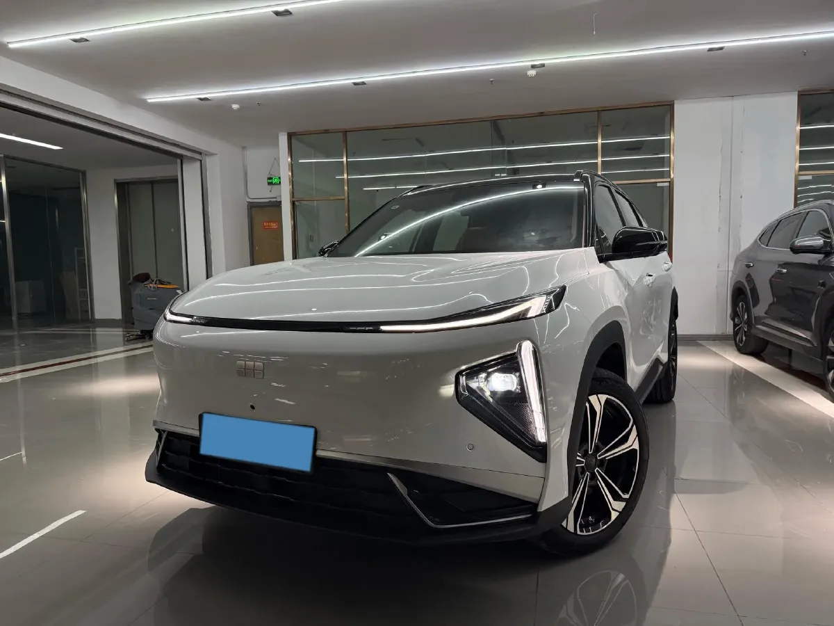 2025 Geely Galaxy L7 1.5L 112HP L4 1DHT PHEV 18.4KWH,autocango,china used car exporter,china ev exporter,chinese used car exporter,chinese used ev exporter