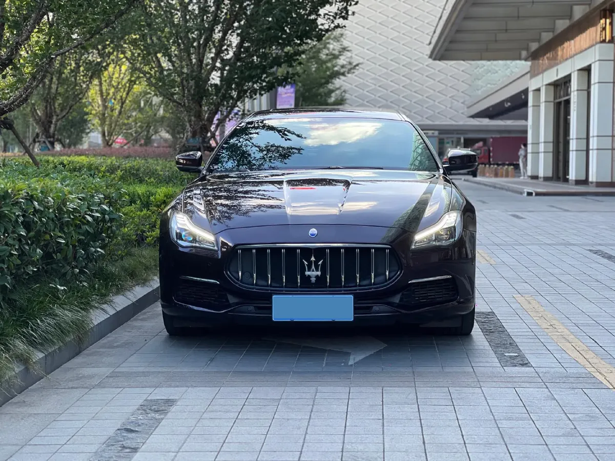 2021 Maserati Quattroporte 3.0T 350HP V6 8AT,autocango,china used car exporter,china ev exporter,chinese used car exporter,chinese used ev exporter