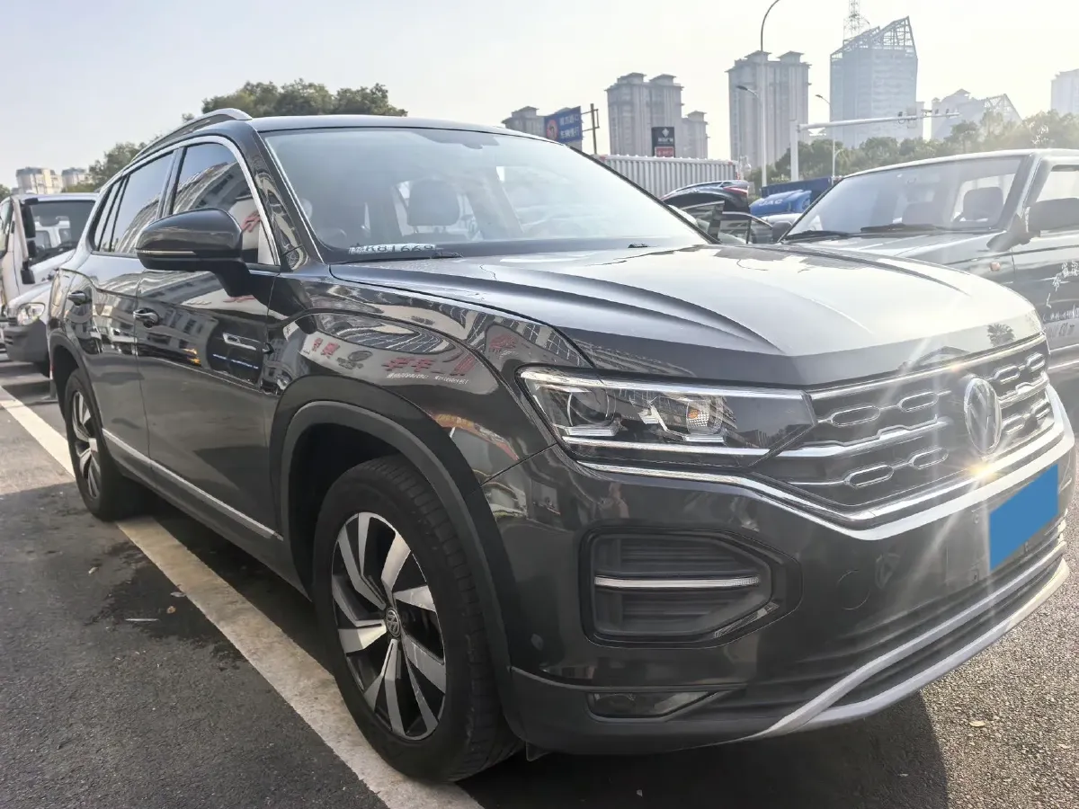2020 Volkswagen Tayron 2.0T 186HP L4 7DCT,autocango,china used car exporter,china ev exporter,chinese used car exporter,chinese used ev exporter