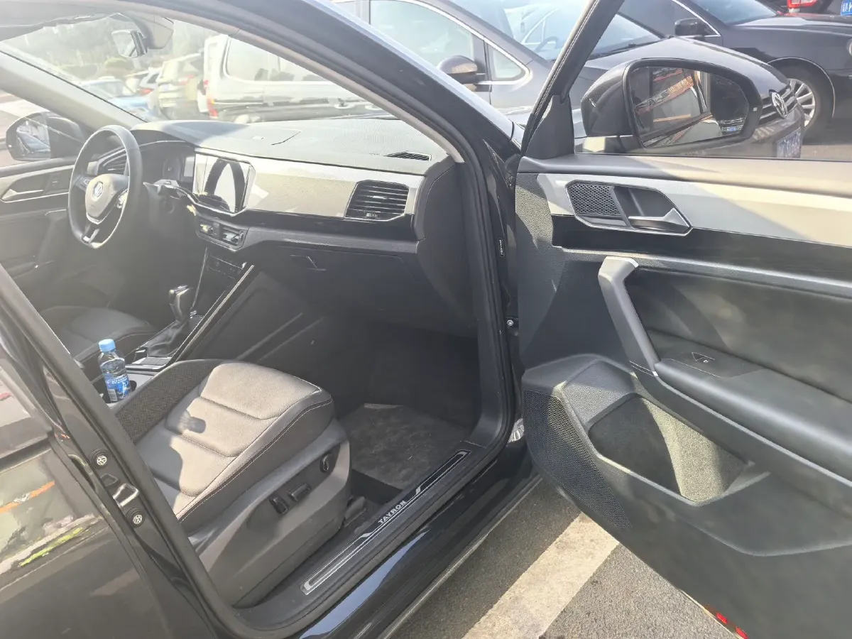 2020 Volkswagen Tayron 2.0T 186HP L4 7DCT,autocango,china used car exporter,china ev exporter,chinese used car exporter,chinese used ev exporter