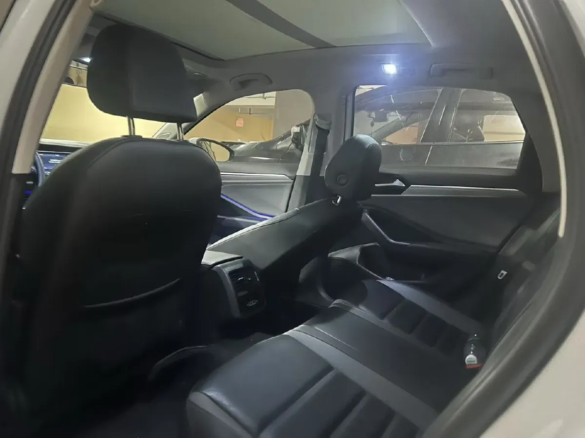 2020 Volkswagen Sagitar 1.2T 116HP L4 7DCT,autocango,china used car exporter,china ev exporter,chinese used car exporter,chinese used ev exporter