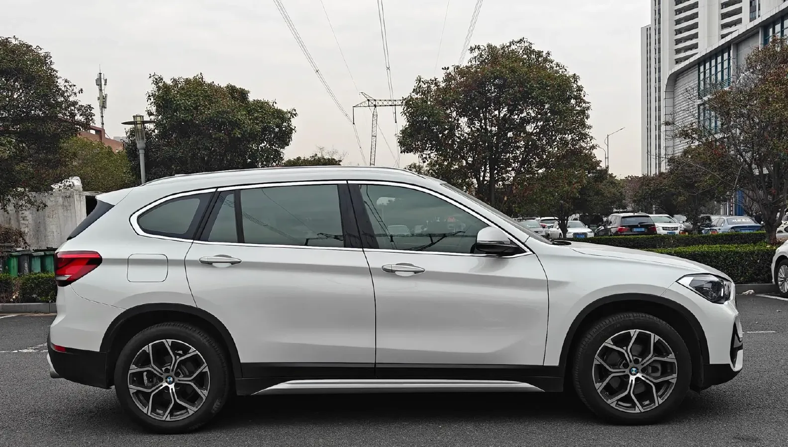 2022 BMW X1 1.5T 140HP L3 7DCT,autocango,china used car exporter,china ev exporter,chinese used car exporter,chinese used ev exporter