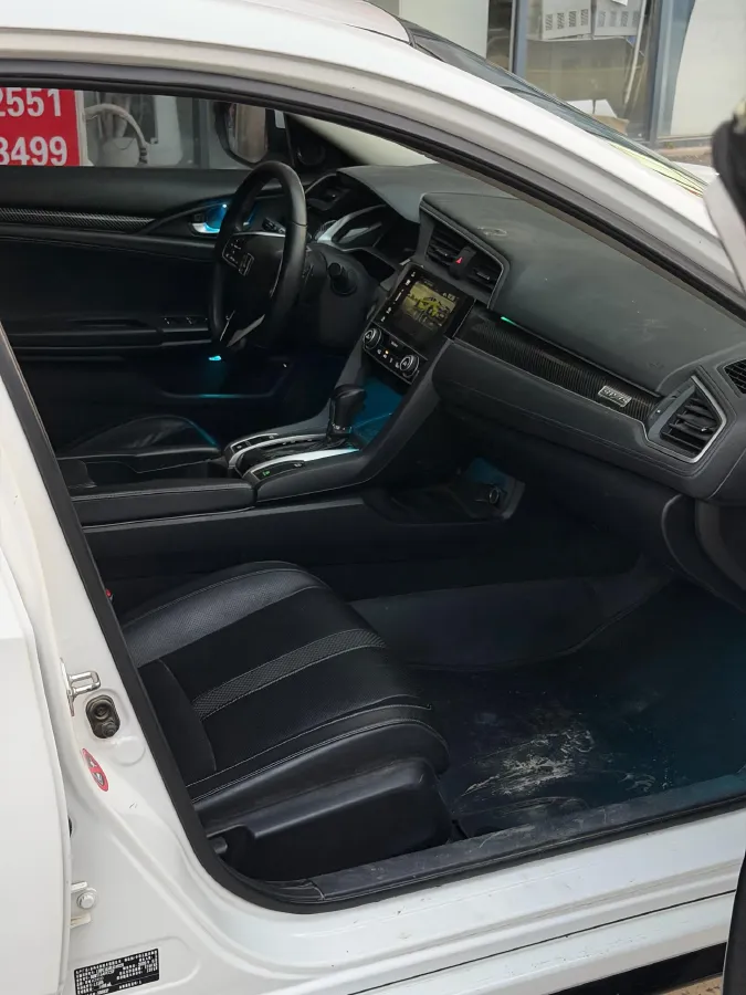 2019 Honda Civic 1.5T 177HP L4 CVT,autocango,china used car exporter,china ev exporter,chinese used car exporter,chinese used ev exporter