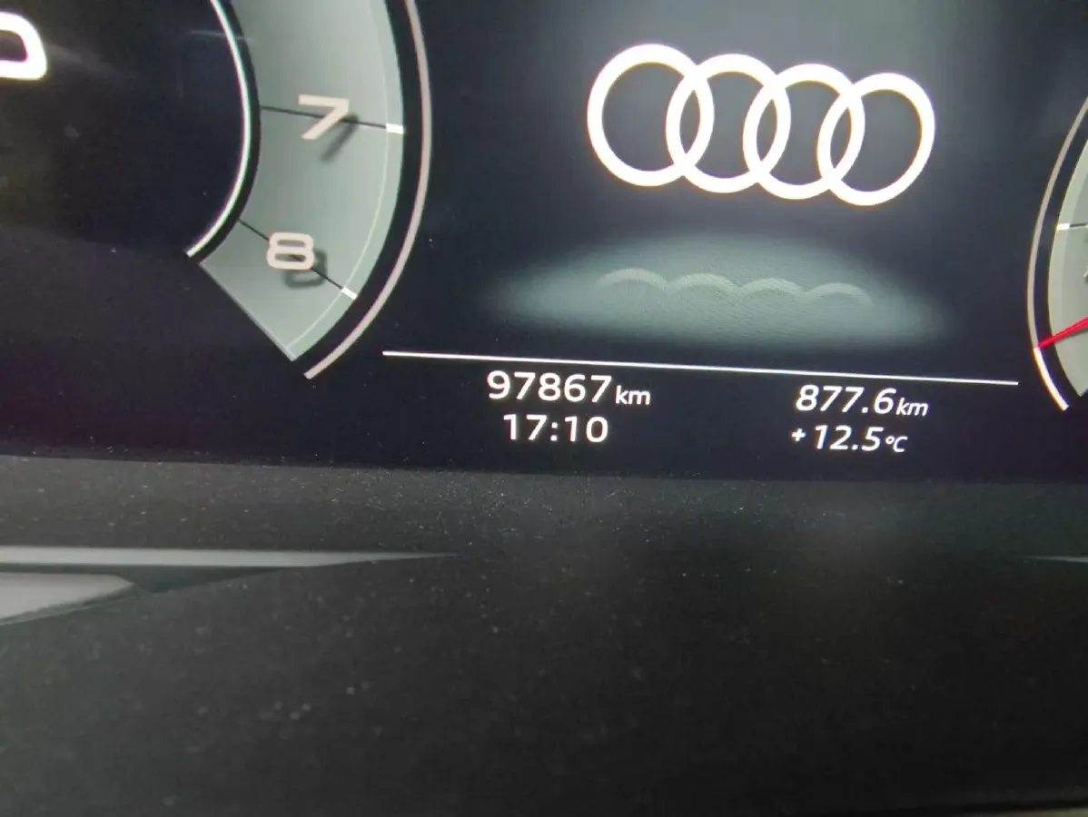 2021 Audi A7 2.0T 190HP L4 7DCT,autocango,china used car exporter,china ev exporter,chinese used car exporter,chinese used ev exporter