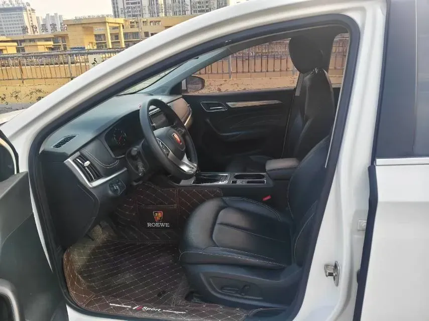 2020 Roewe i6 1.6L 125HP L4 CVT,autocango,china used car exporter,china ev exporter,chinese used car exporter,chinese used ev exporter