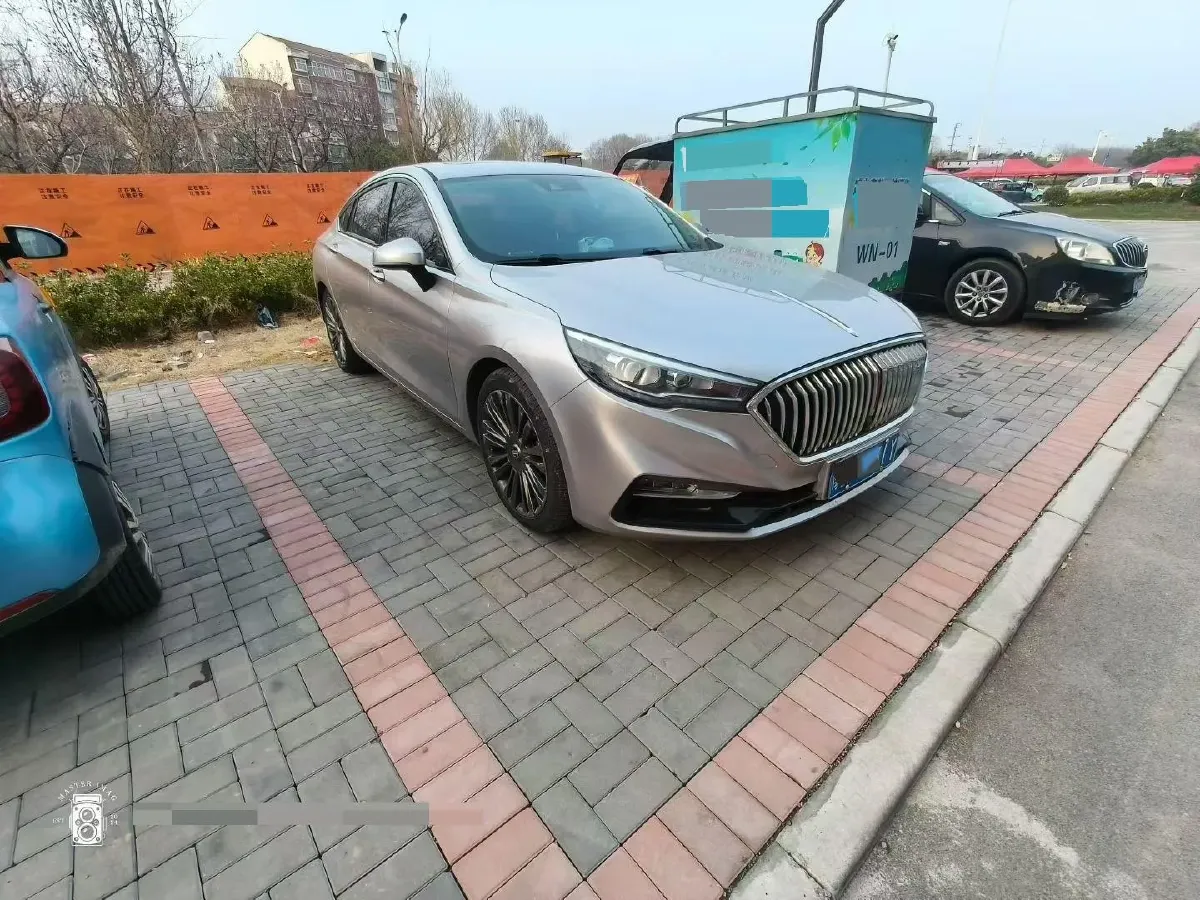 2020 HongQi H5 1.8T 197HP L4 6AT,autocango,china used car exporter,china ev exporter,chinese used car exporter,chinese used ev exporter