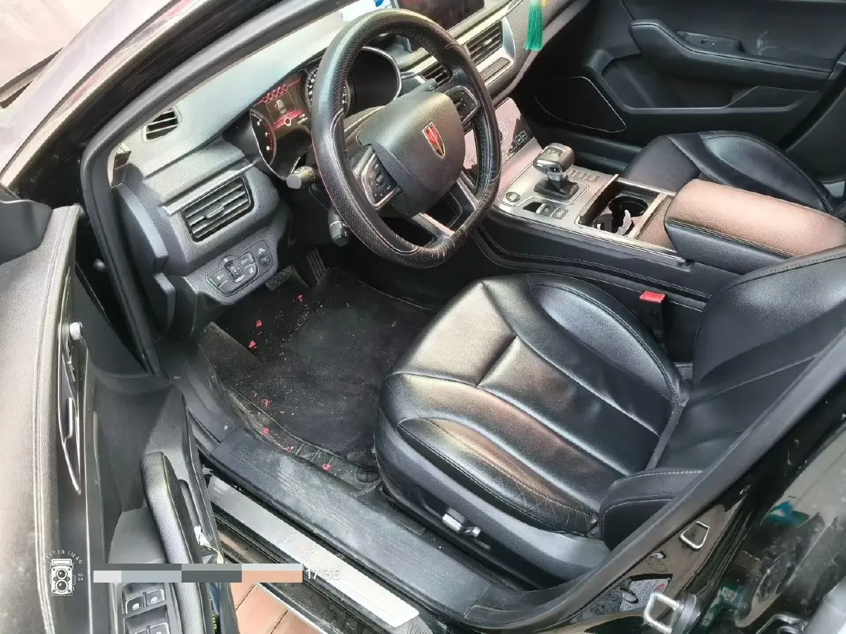 2020 HongQi H5 1.8T 197HP L4 6AT,autocango,china used car exporter,china ev exporter,chinese used car exporter,chinese used ev exporter