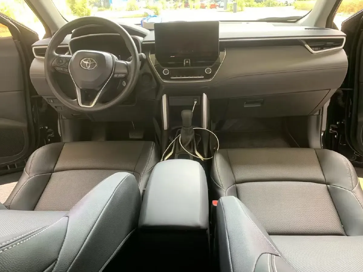 2024 Toyota Frontlander 2.0L 171HP L4 CVT,autocango,china used car exporter,china ev exporter,chinese used car exporter,chinese used ev exporter