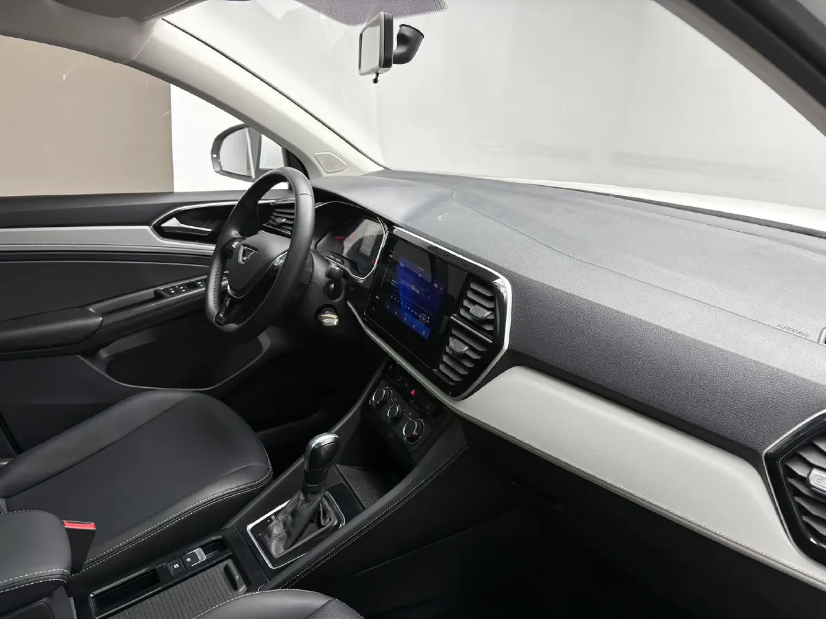 2023 Jetta VS7 1.4T 150HP L4 6AT,autocango,china used car exporter,china ev exporter,chinese used car exporter,chinese used ev exporter