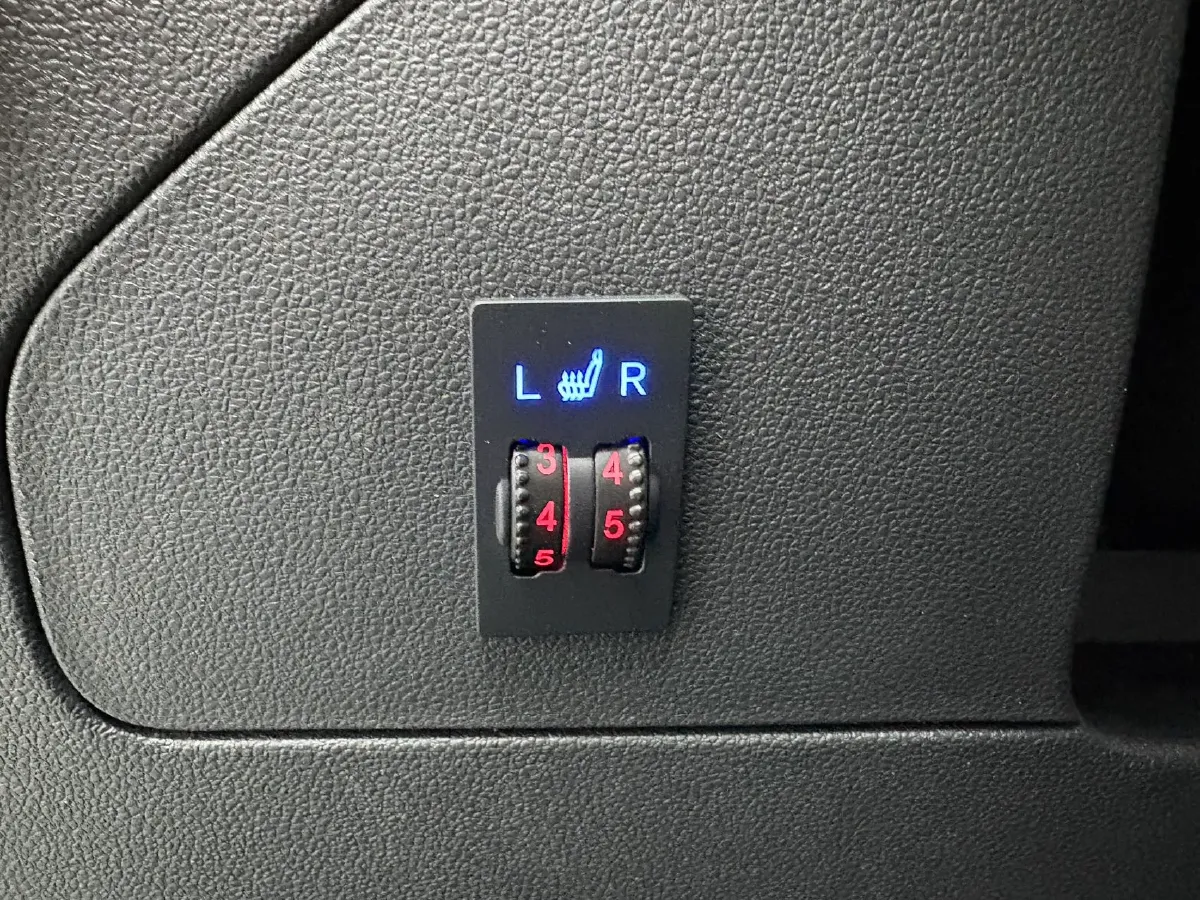 2023 Jetta VS7 1.4T 150HP L4 6AT,autocango,china used car exporter,china ev exporter,chinese used car exporter,chinese used ev exporter