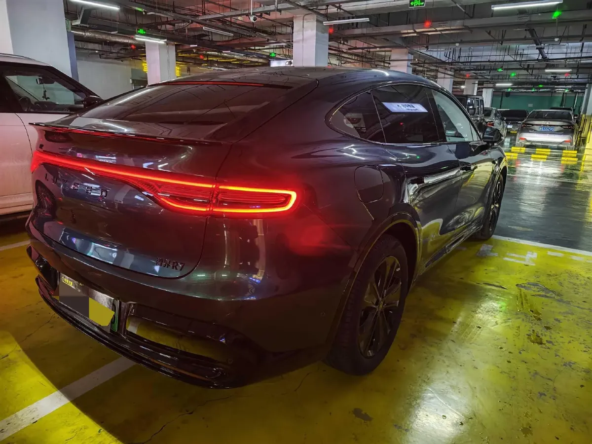 2025 Luxeed R7 REEV 156HP REEV 37KWH,autocango,china used car exporter,china ev exporter,chinese used car exporter,chinese used ev exporter